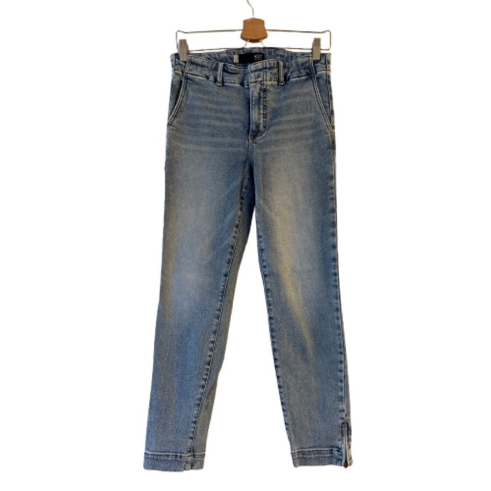KUT From The Cloth Reese Straight Leg Jeans Size 6L‎ Light Wash Denim Whiskered